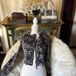 Beautiful gorgeous animal print velvet jacket/ top
